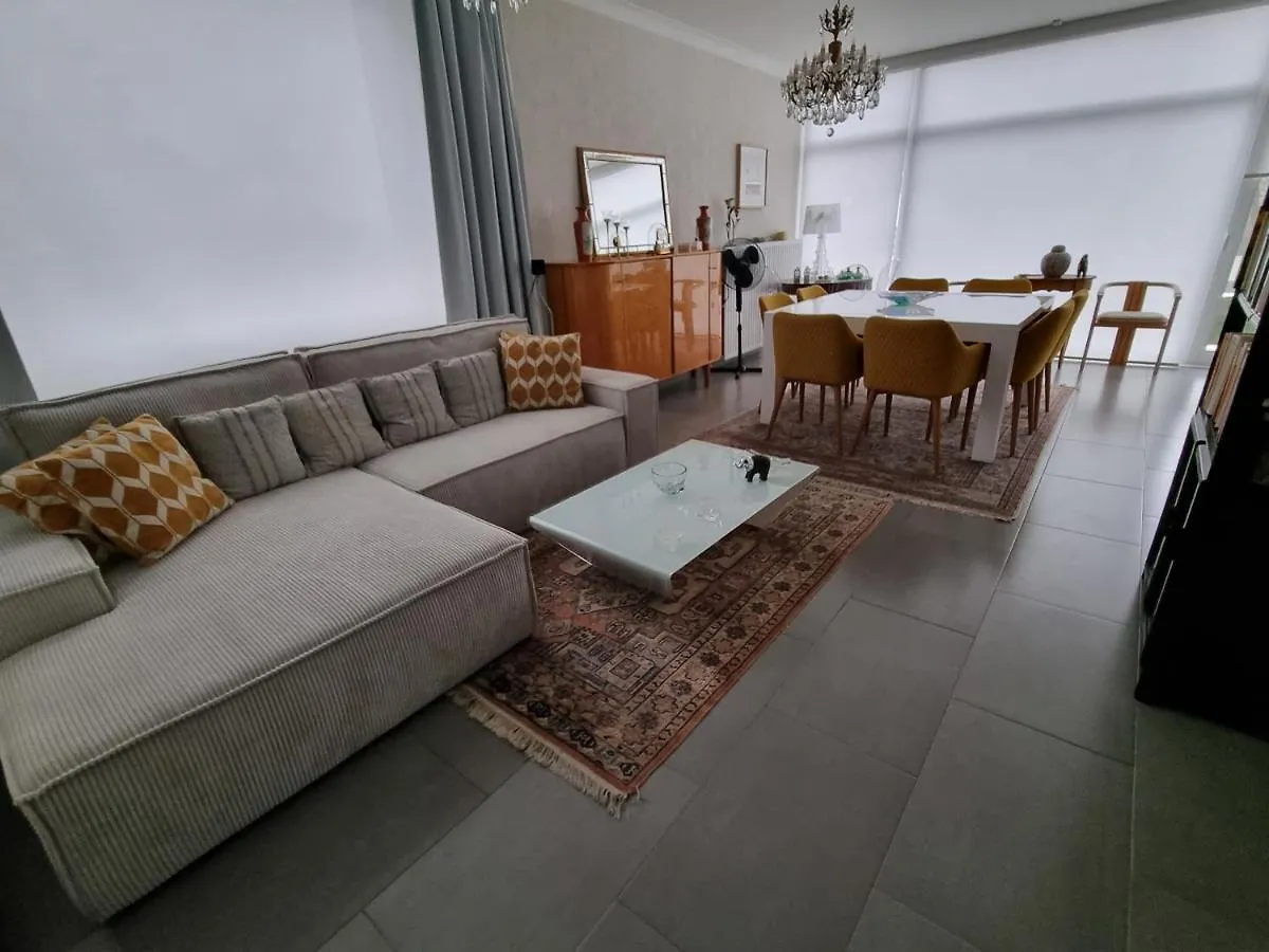 דירה Magnifique Appartement- Brussels Expo Laeken בלגיה